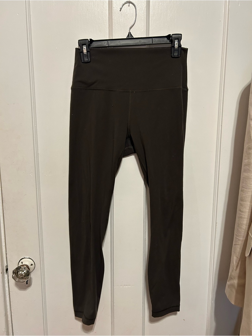 High-Waist Solid Leggings — Olive Green